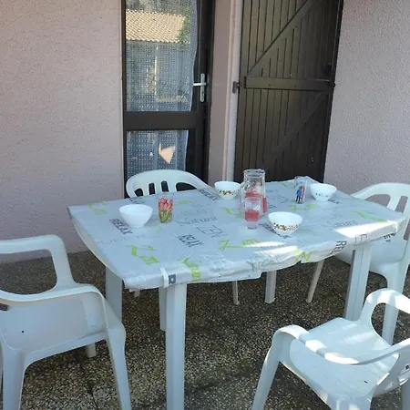 Holiday home Pavillon T3, 2 Terrasses,
